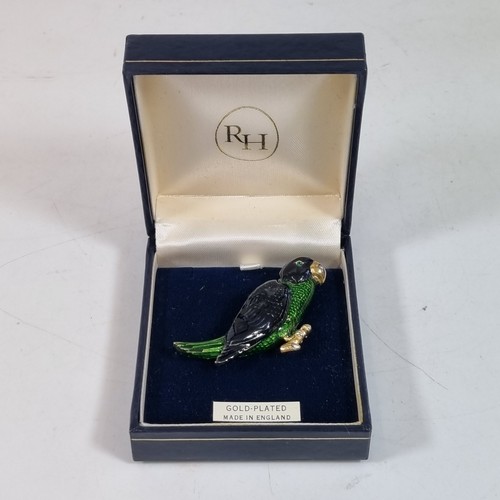 Vintage sphinx enamel and gold - sphinx,