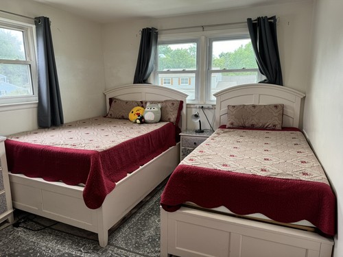 Bedroom set - bedroom,