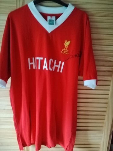 Liverpool score draw signed - fc,