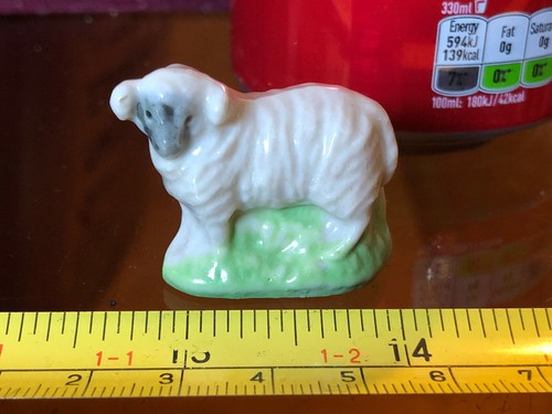 Wade sheep porcelain original - sheep,