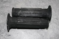 GENUINE CLASSIC TRIUMPH BSA NORTON  DOHERTY HANDLEBAR GRIPS 7/8" A PAIR