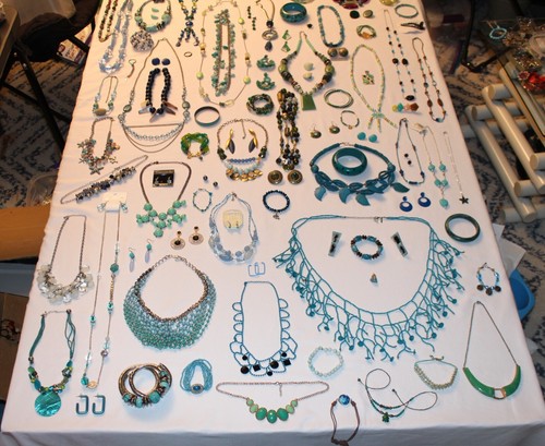 Costume jewelry mixed lots - costume,