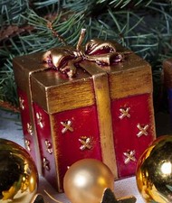 GIFT BOX - DECORATIVE CANDLE -