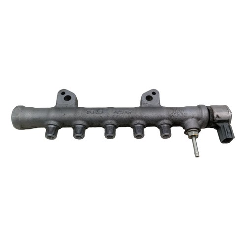 Toyota hilux fuel injector - hilux,