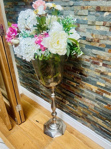 Silver and glass flowers - , vase