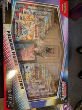 Pokémon Prismatic Evolutions Premium Figure Collection