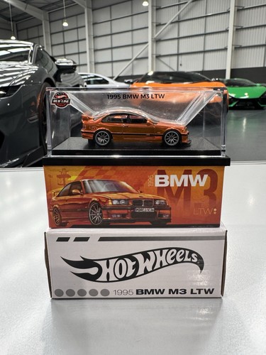 Hot wheels red line club - hot,