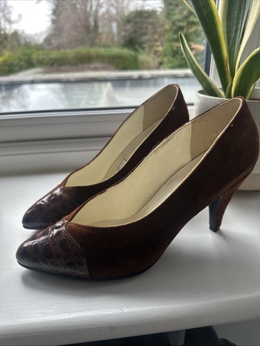 Vintage brown suede croc - suede,