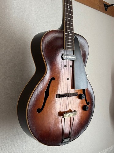 Gibson 1943 150 style - l-50, es-150