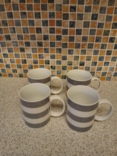 SET 4 GREY AND WHITE STRIPED