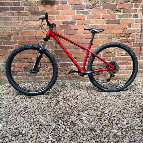 Vitus nucleus vrs hardtail - nucleus,