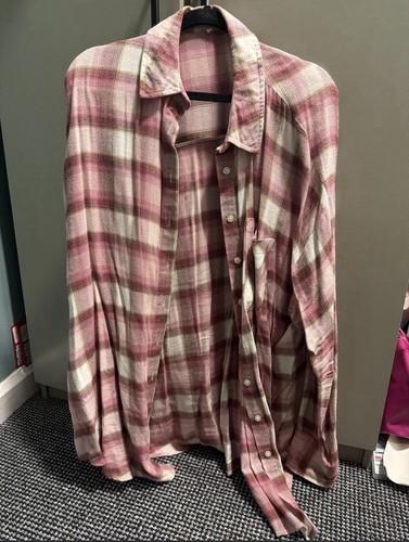 Pink and white plaid - plaid, button