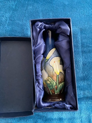 Old tupton ware calla - calla, lily