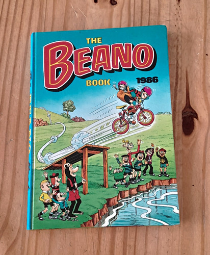 Beano the book - beano, 1986