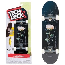 TECH DECK, April Handboard