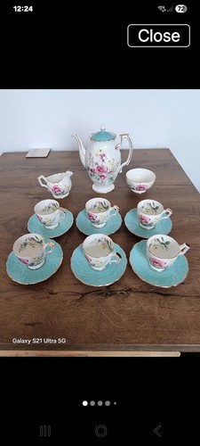 Pretty aynsley bone china - pretty,