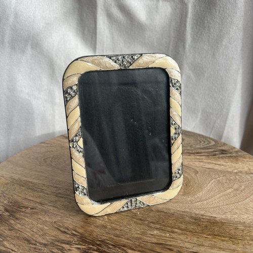 Metal photo picture - frame, with