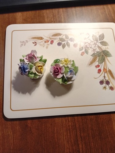 Royal doulton bone china - royal,