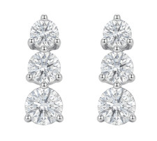 Graduated Three-Stone