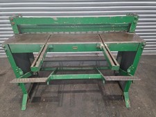 FJ Edwards 4ft guillotine used