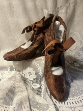 VINTAGE VICTORIAN BAROQUE