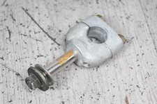 Handlebar clamp upper left