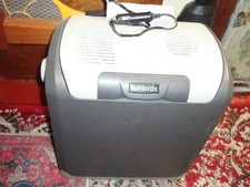 ELECTRIC COOL BOX HALFORDS 40L