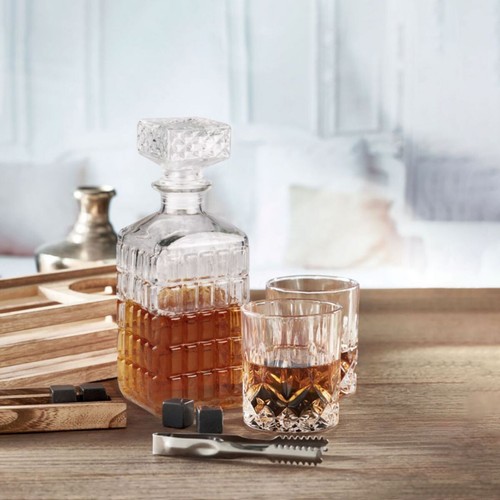 Glass whiskey sherry brandy - whiskey,