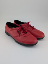 Free-Step Red Leather Comfort