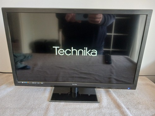 Technika led 24f22b - 24", tv