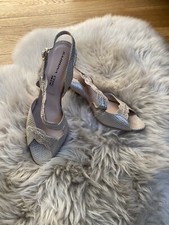 Sabrina Chic Leather Sling