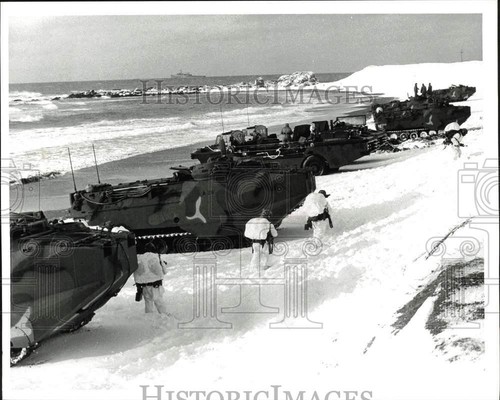 Press photo marine - press, lvtp-7
