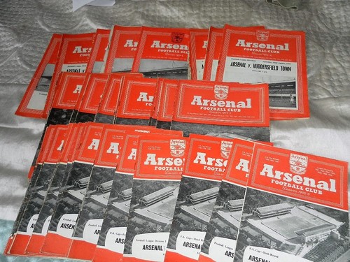 Arsenal home programmes 1952 - programmes,