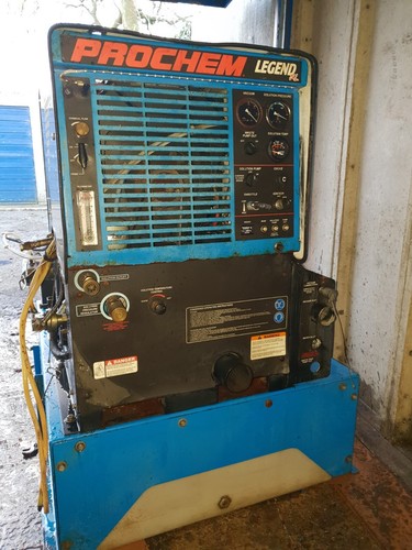Carpet cleaning machine - cleaning,