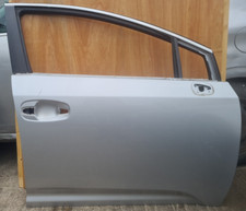 2015 TOYOTA AVENSIS D-4D MK3 ESTATE 5DR DRIVER SIDE FRONT DOOR SHELL SILVER 1F7