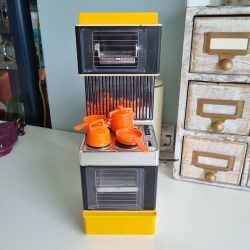 Sindy magic cooker vintage - sindy's,
