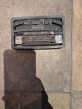 VINTAGE ANTIQUE METAL PRINT