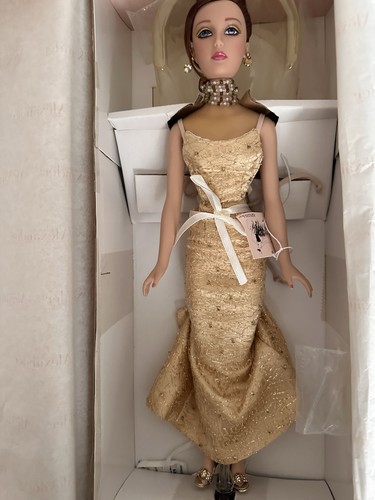 Madame alexander woman of - madame,
