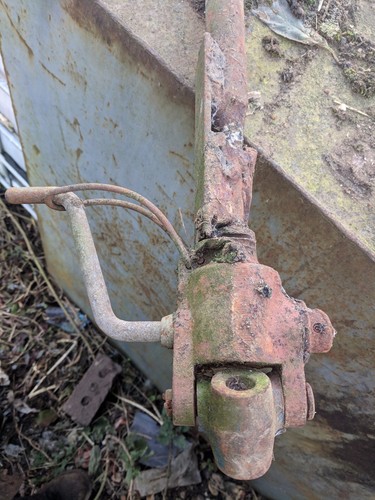 Rear linkage arm levelling - linkage,
