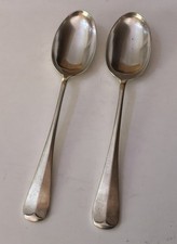 2 Walker & Hall RAT TAIL