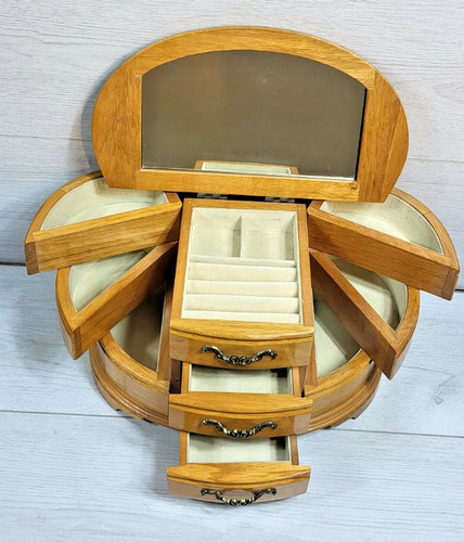Vintage wooden jewellery - vintage,