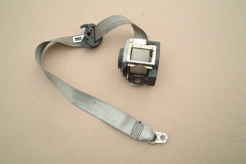 Volkswagen passat seat belt - b5,