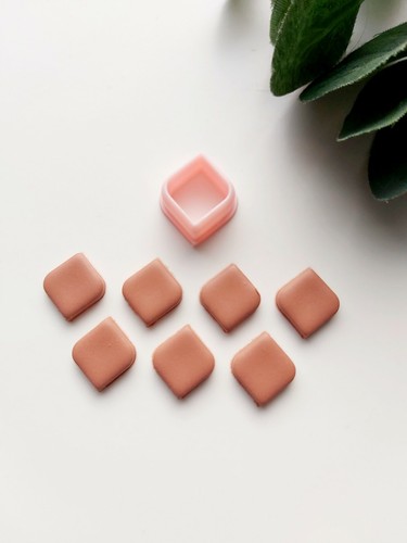 Diamond stud polymer clay - stud,