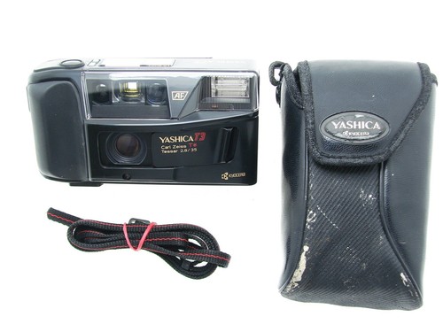 Yashica 35mm film camera - film,