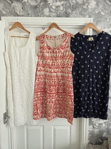 Womans dress bundle size - womans,