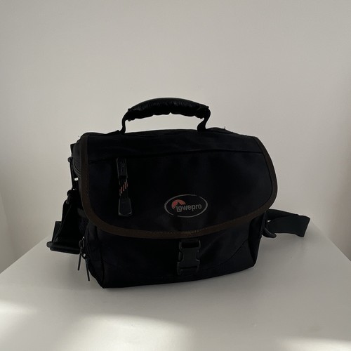 Lowepro nova camera - nova, 1
