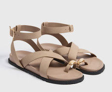 MATALAN TAUPE TOE LOOP SANDALS