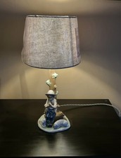 Nao/Lladro Vintage Table