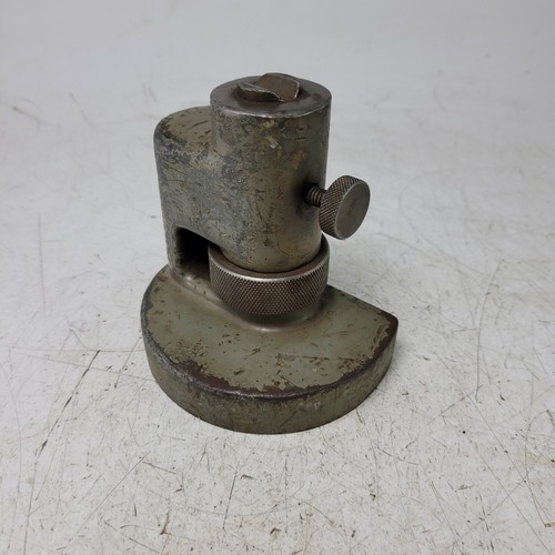 Dividing head centre - rest, 4"