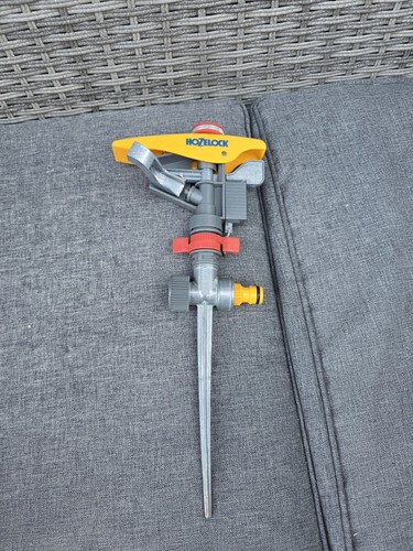 Hozelock pulsating sprinkler - hozelock,